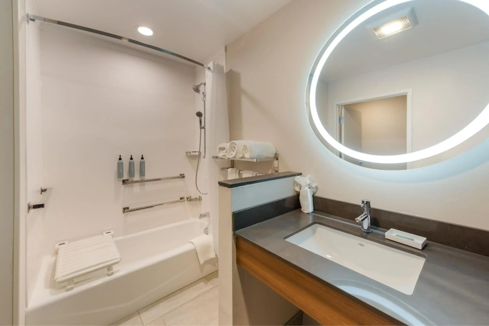 Fairfield Inn & Suites by Marriott Columbus Canal Winchester