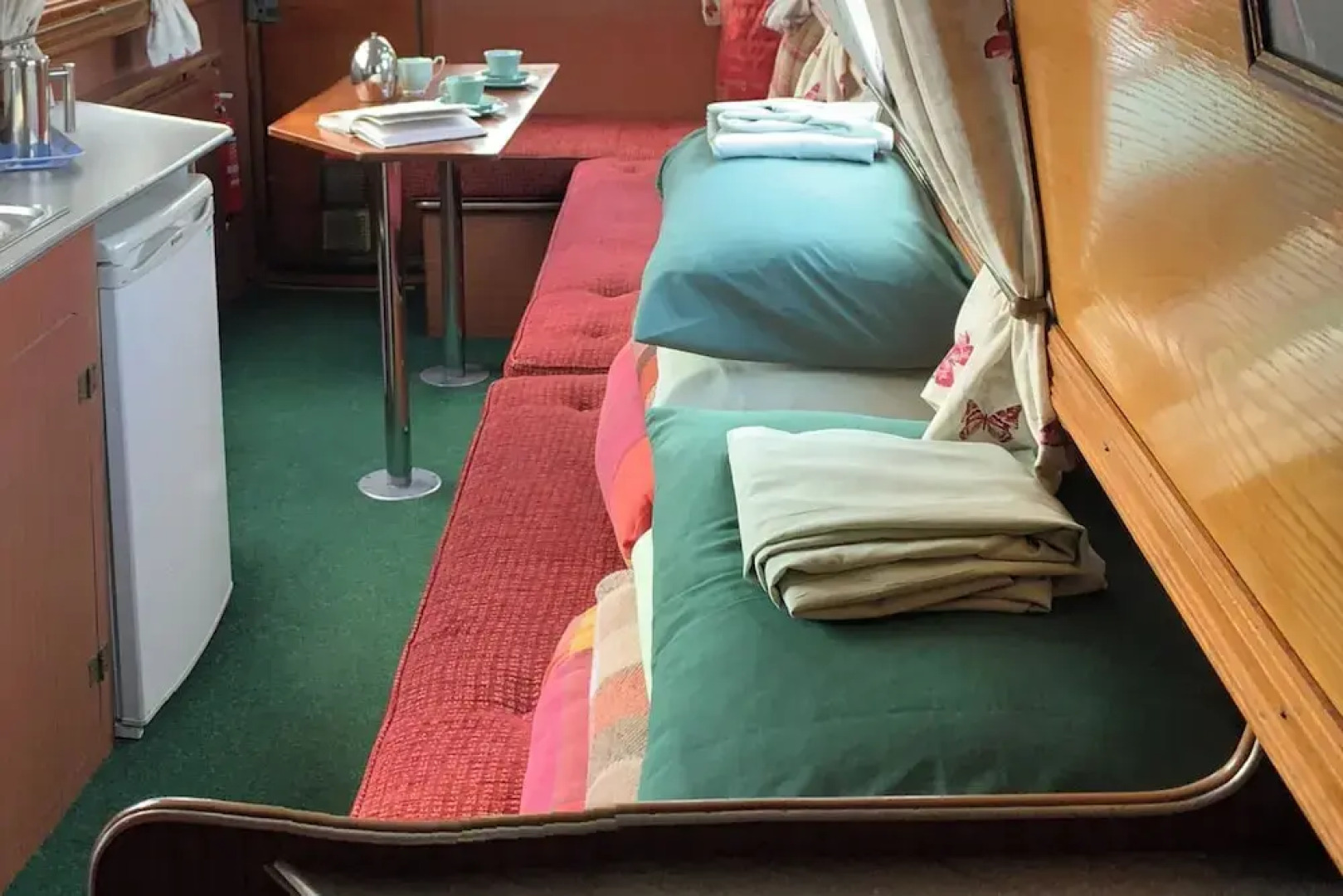 Canal Cove Retreat in Stone