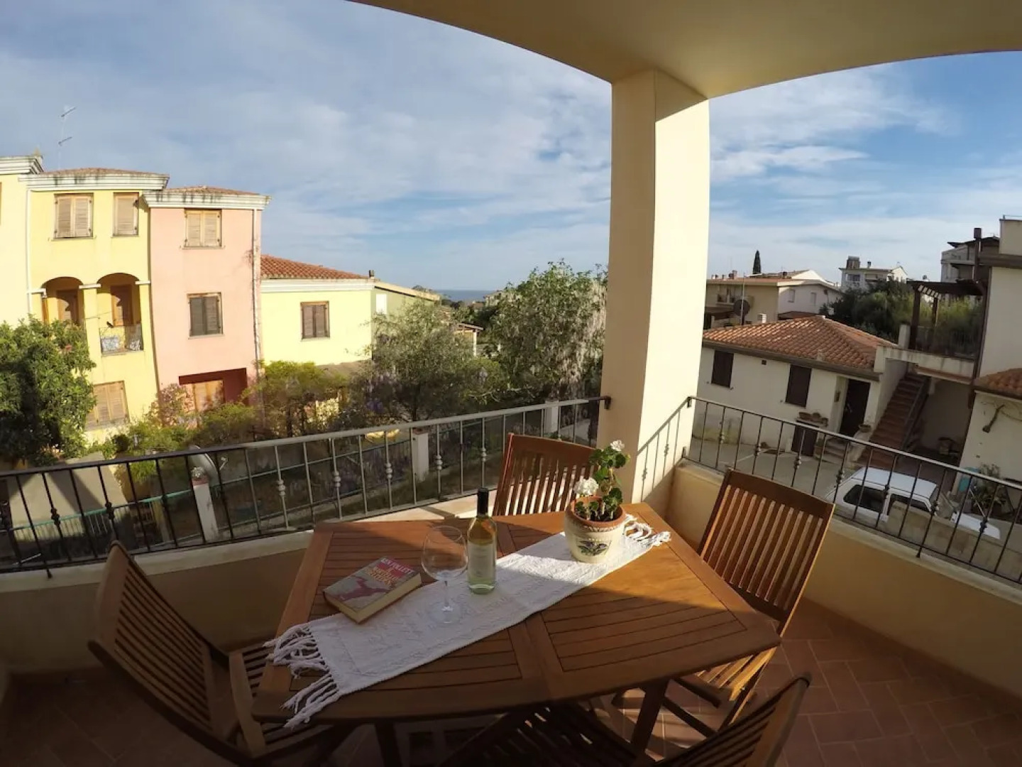 Appartamenti a 500 metri dal mare