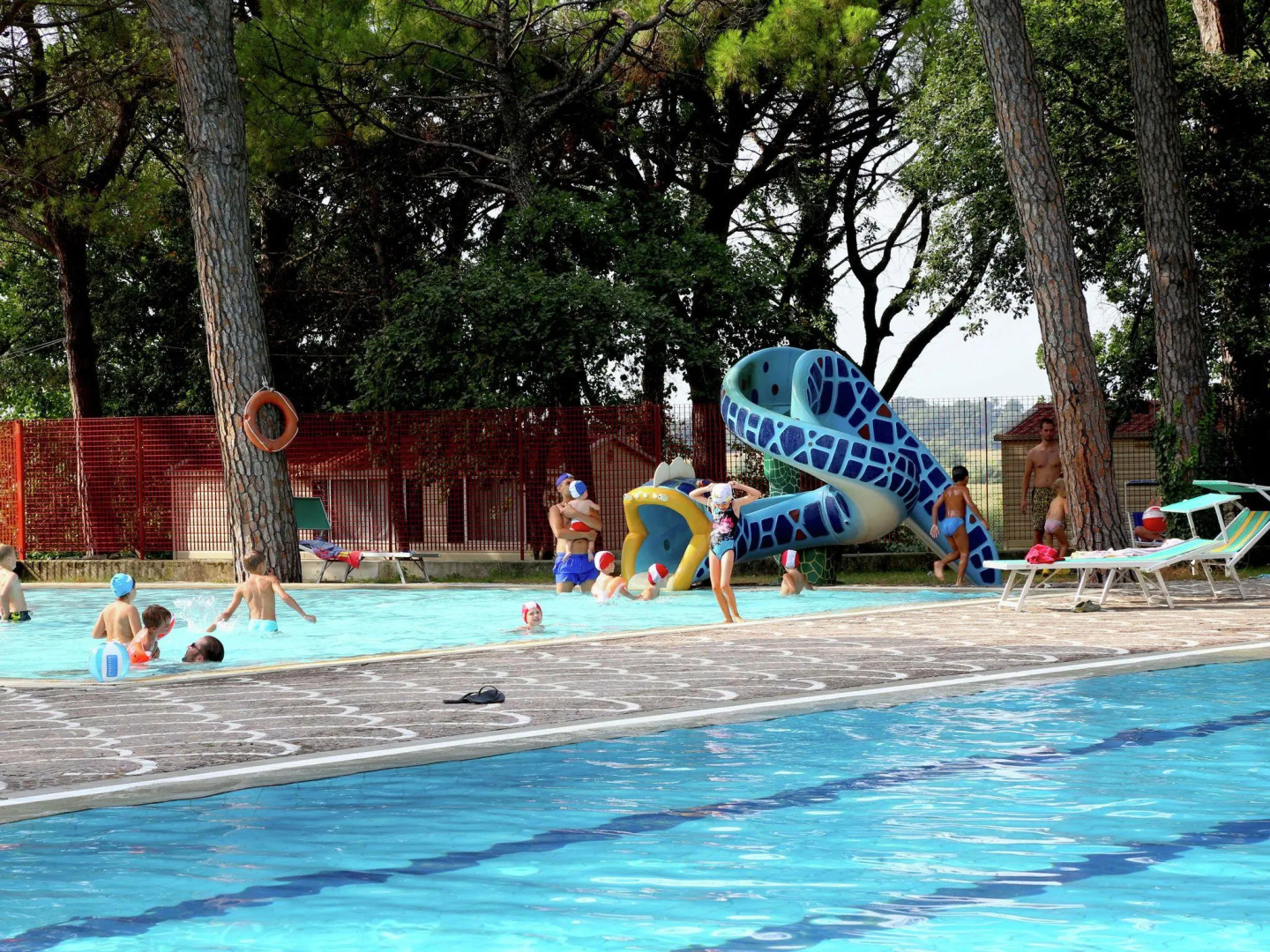 Semi-detached bungalow with terrace not far from the sea