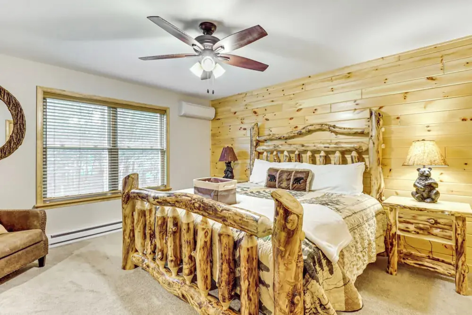 Forest Views & Hot Tub: Poconos Cozy Cabin