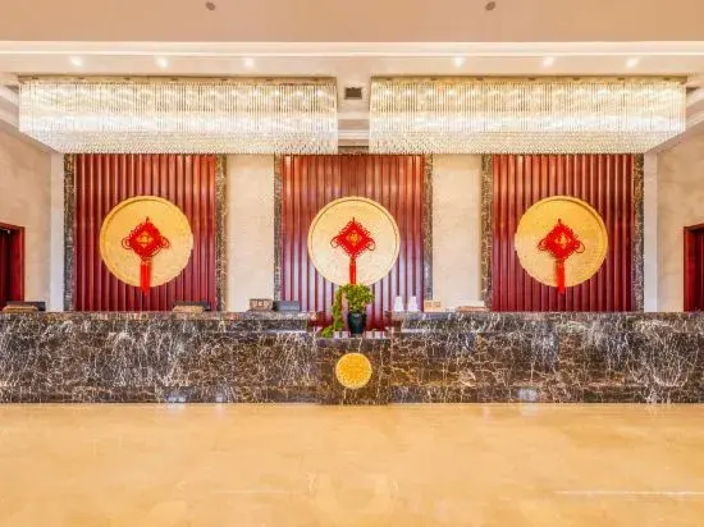 Zhan Ye International Hotel