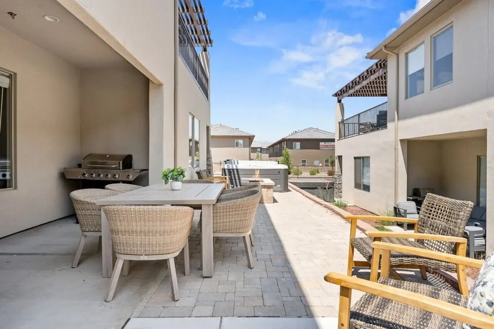 Winner, Winner! 13 Bedroom Home