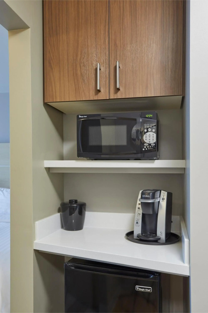 Holiday Inn Express & Suites Hermiston Downtown by IHG