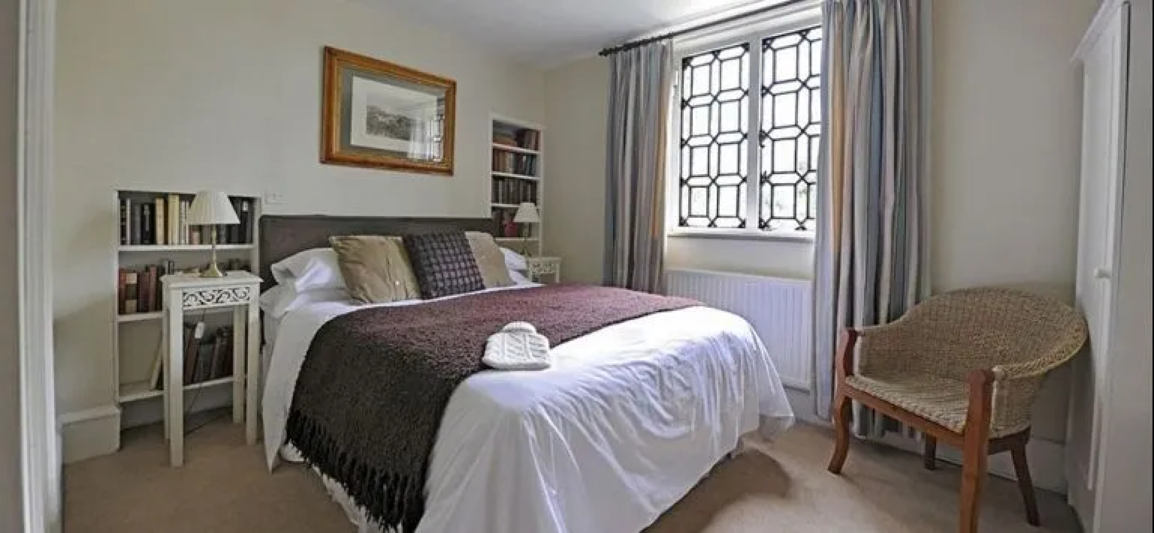 The Cholmondeley Arms - Inn