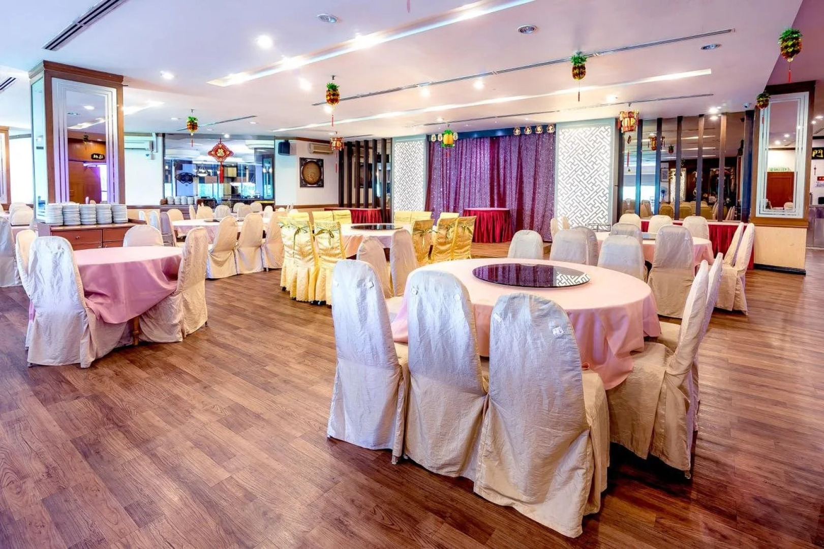 Crystal Crown Hotel Harbour View