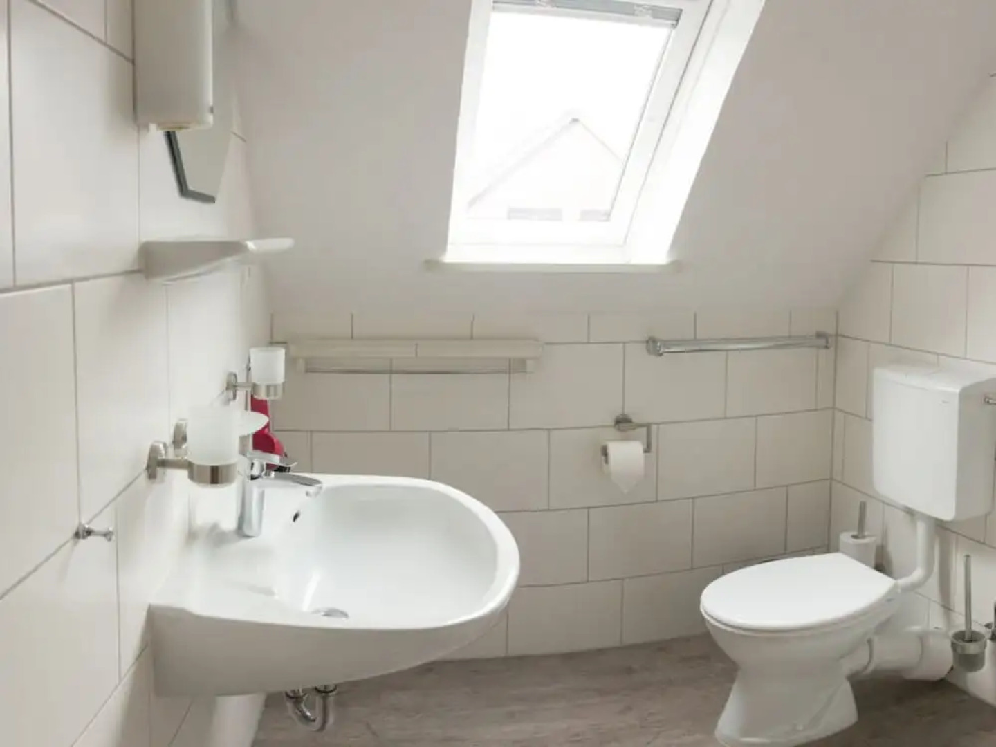 Red Sand Modern Retreat