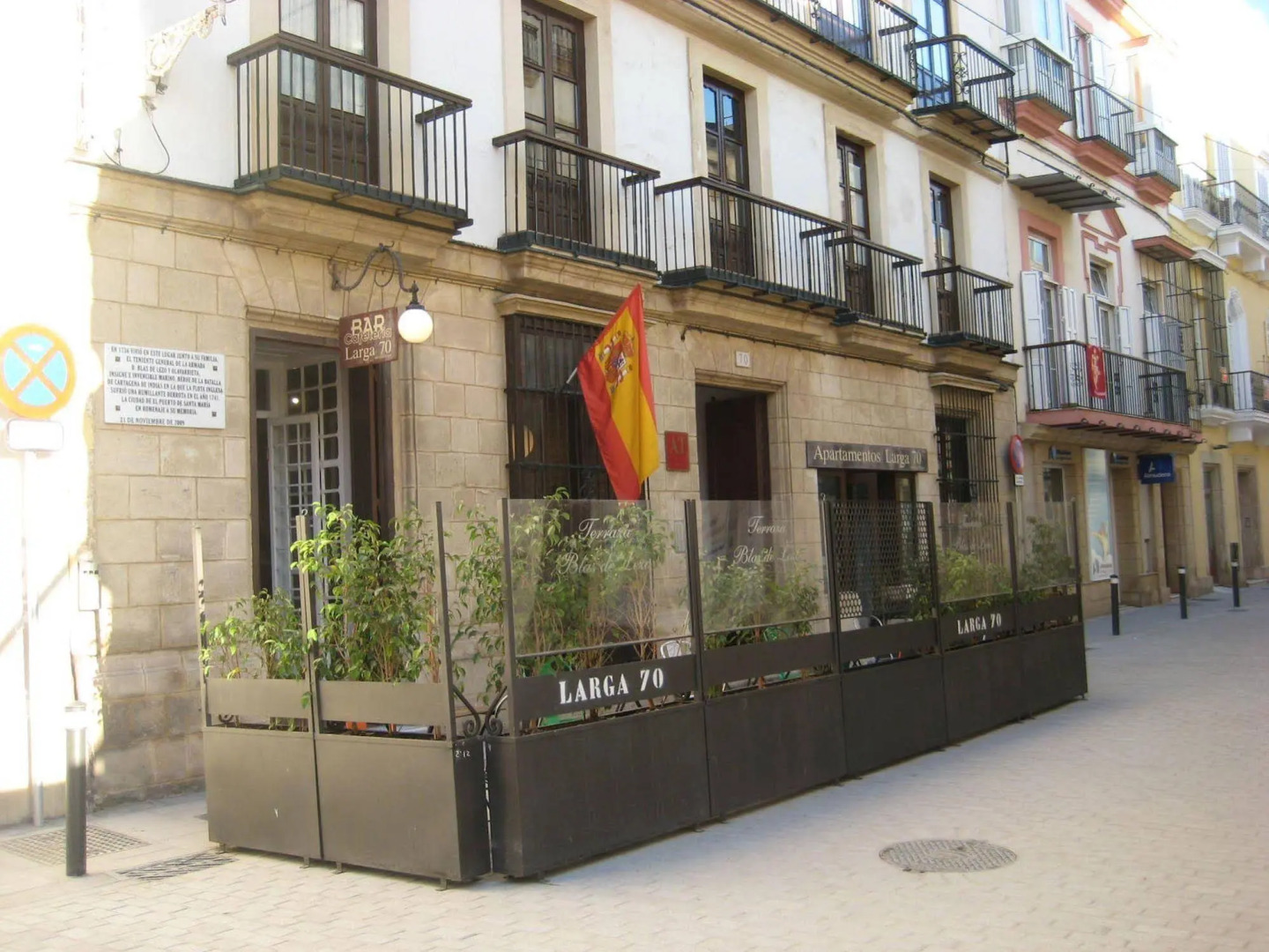 Apartamentos Larga 70