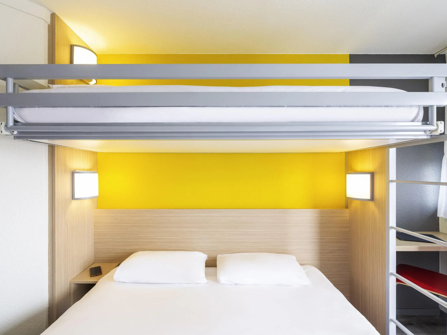 Greet Hotel Angouleme