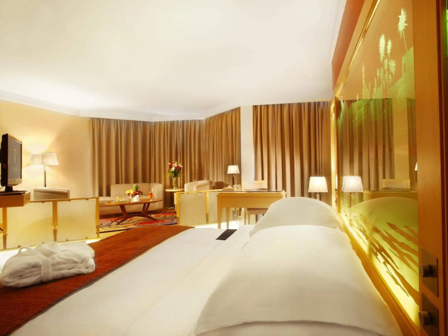 Le Royal Hotel
