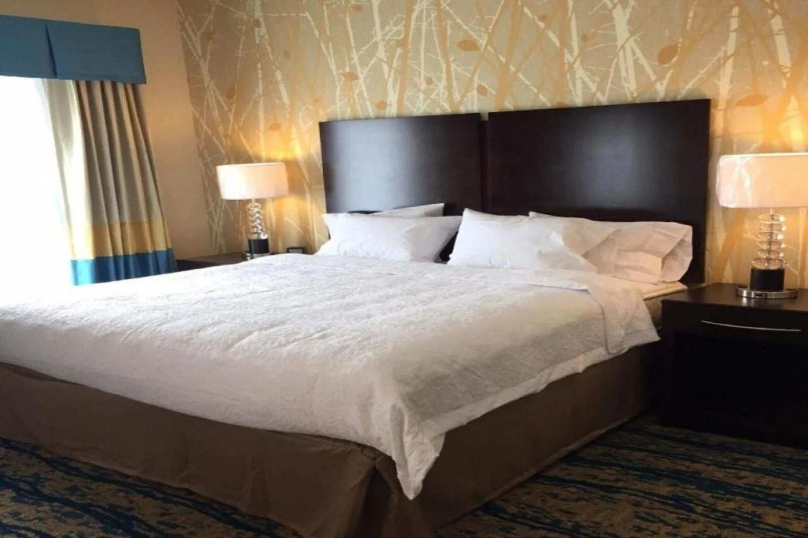 Hampton Inn & Suites Bartonsville