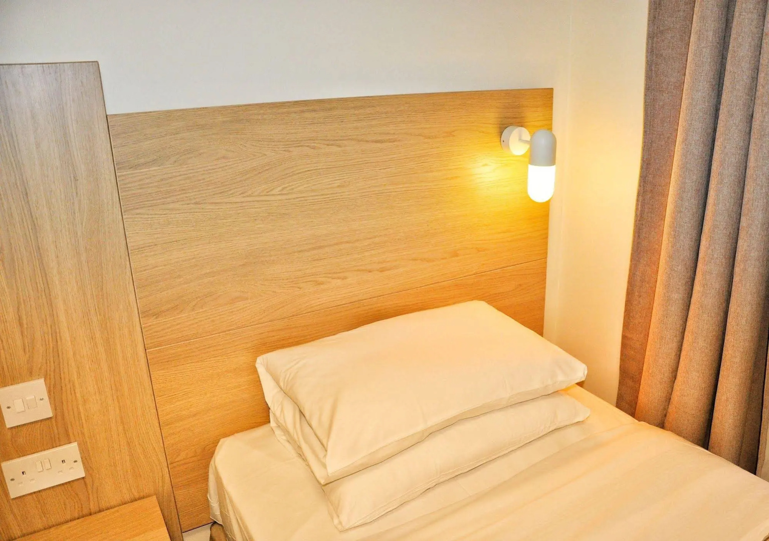 Carlton Hotel
