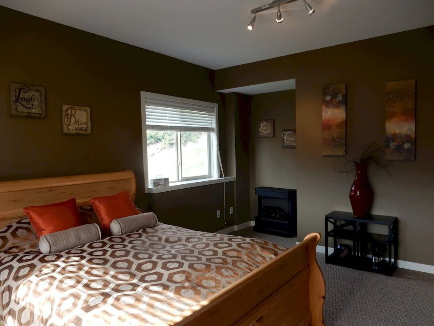 Golf and Lakeview Bed & Breakfast