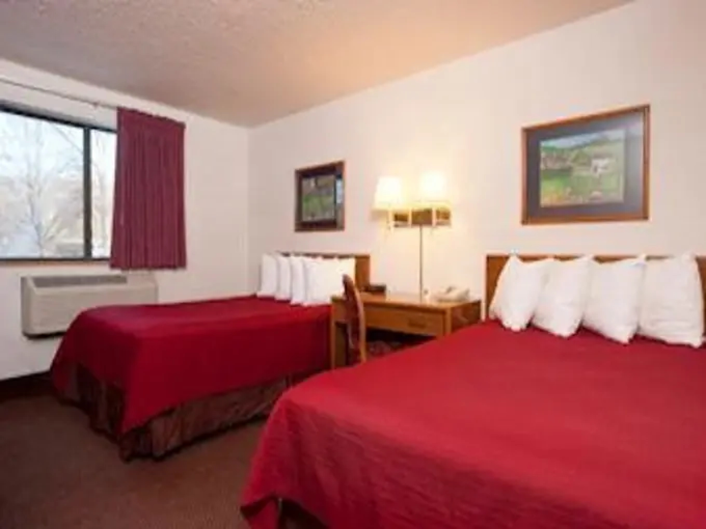 Super 8 Brattleboro