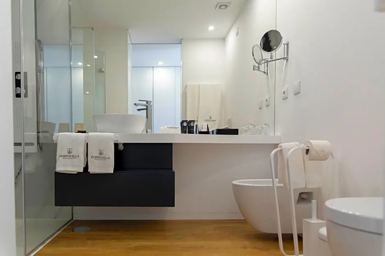 Portovella Lodges & Bungalows