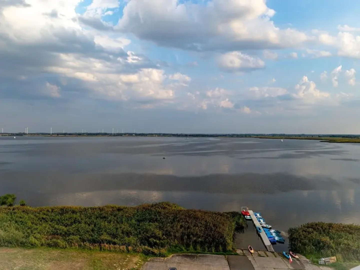 Apartment in Rogowo Near Beach and Lake