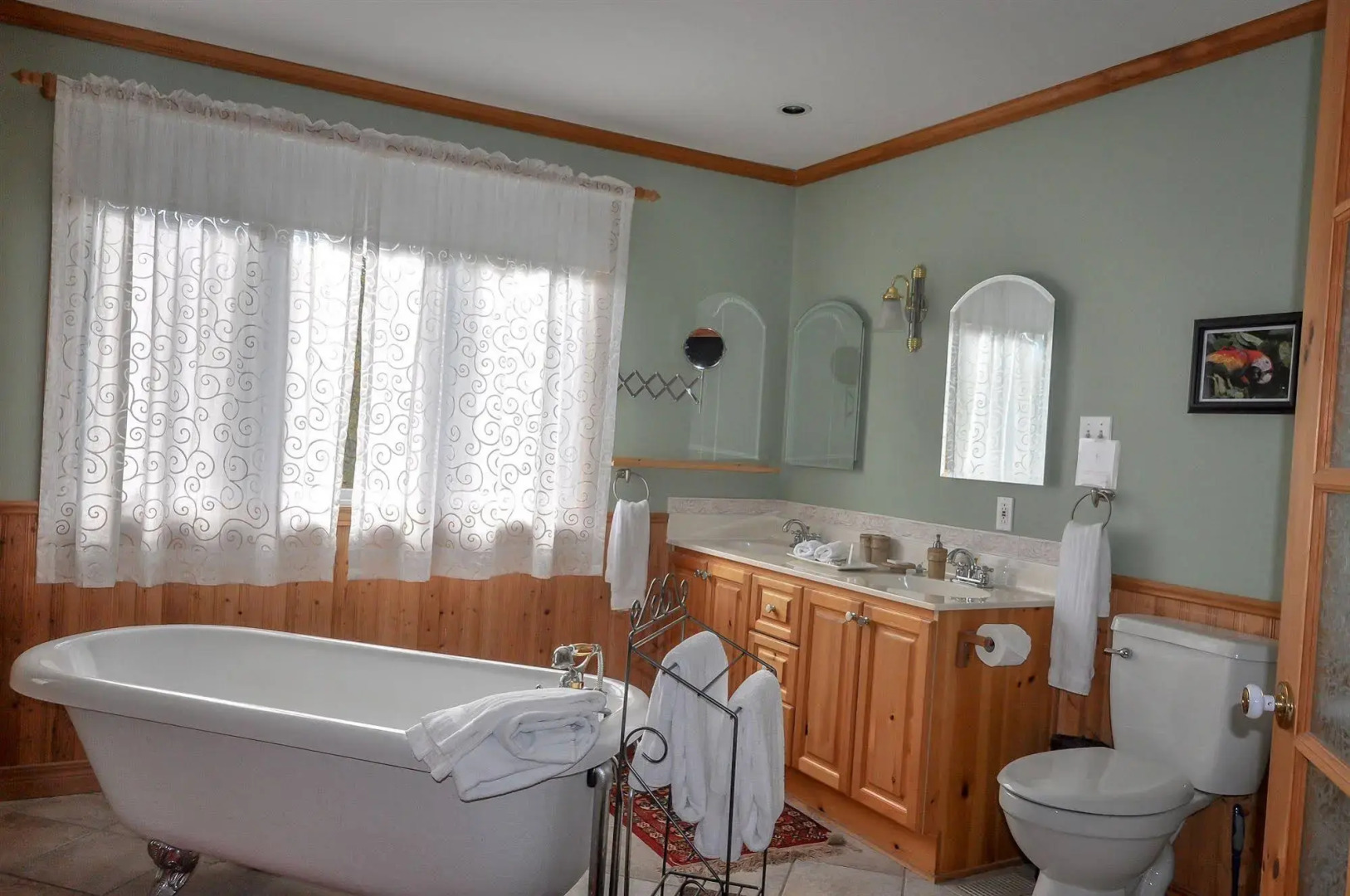 A La Villa Rivermead