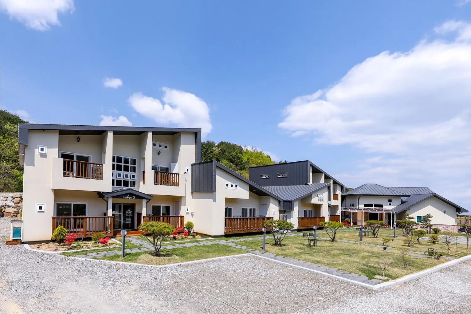 Samcheok Yonghwa Silkroad Pension