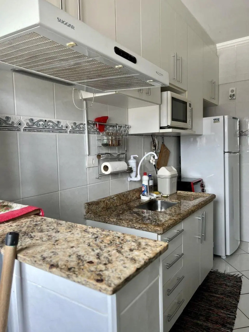 Apto Jóia 2 Dormitórios 200 Metros da Praia