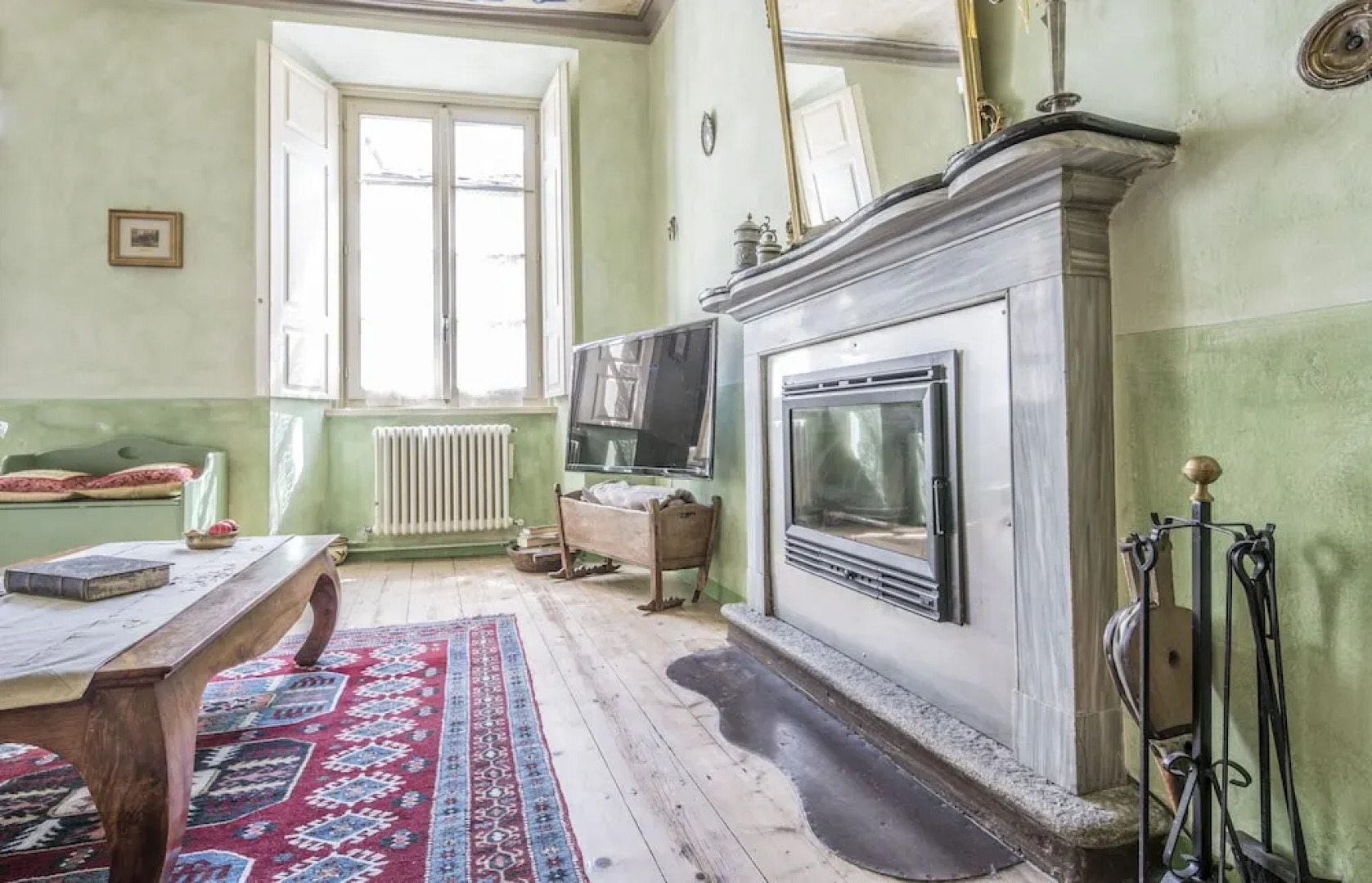 Ancient Palace in the Historic Center, Magical Period Atmosphere, Every Comfort