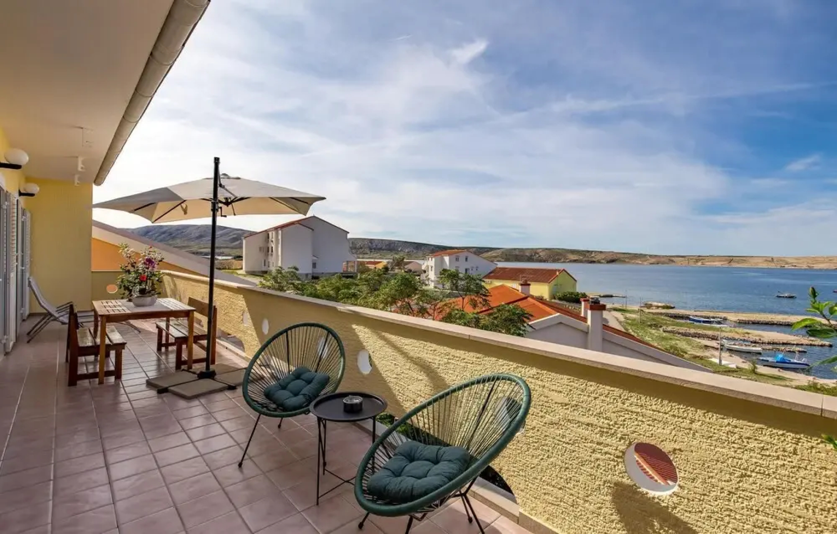 Stunning Apartment in Kustici With 3 Bedrooms and Wifi