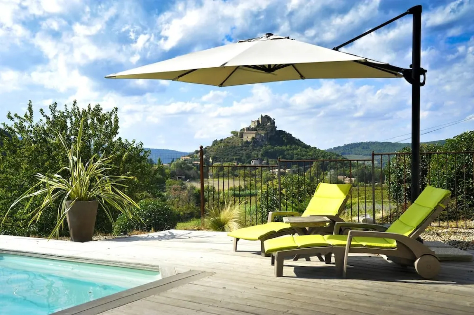 House With 3 Bedrooms in Entrechaux, With Private Pool and Furnished T