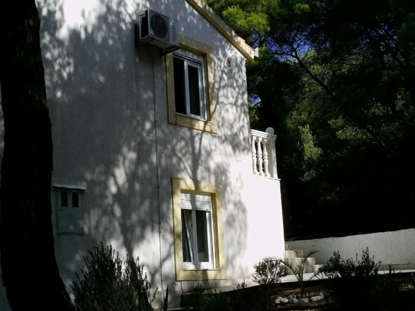 Apartments Elena & Damir