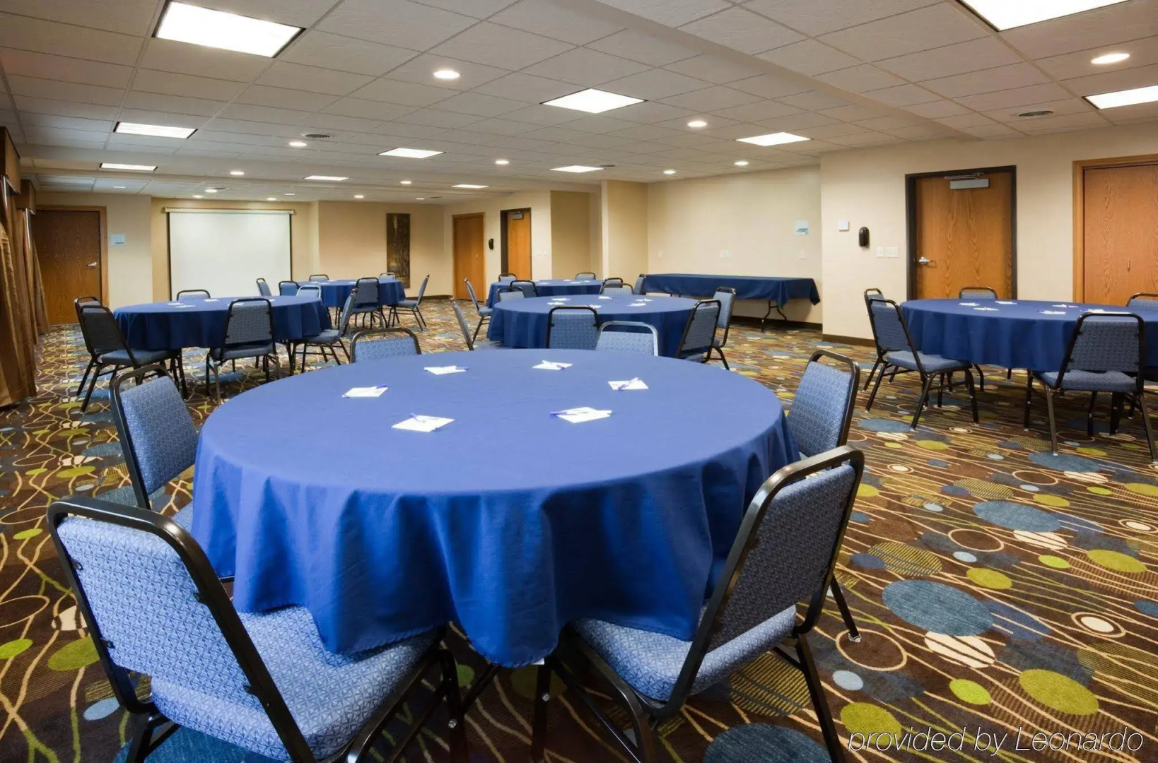 Holiday Inn Express & Suites Antigo by IHG