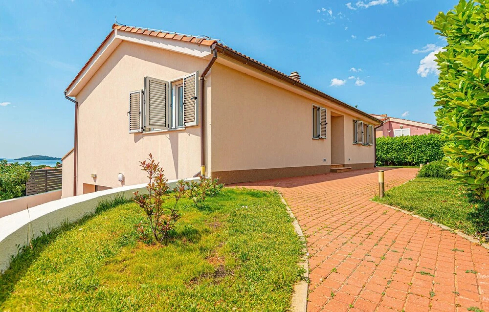 Amazing Home in Brodarica With Outdoor Swimming Pool, Wifi and Heated Swimming Pool