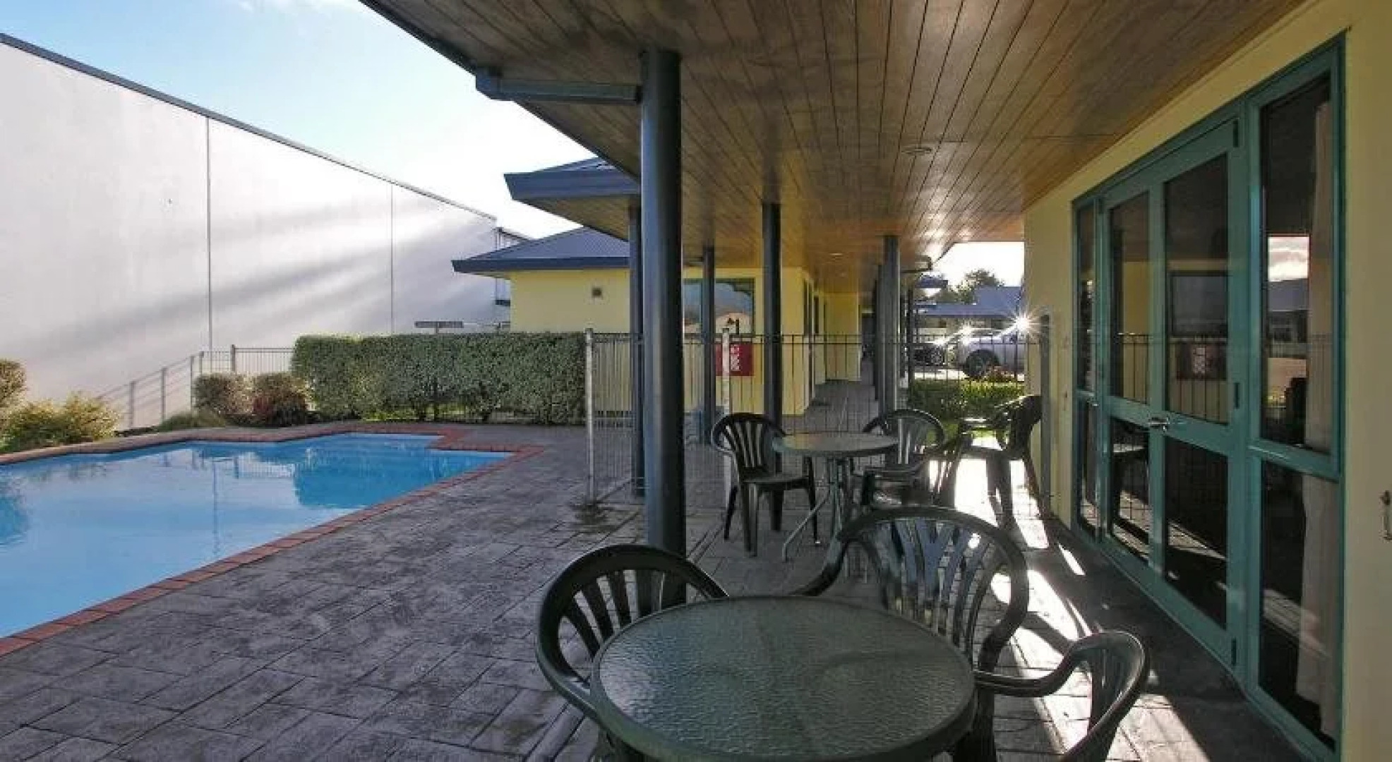 Discovery Motor Lodge