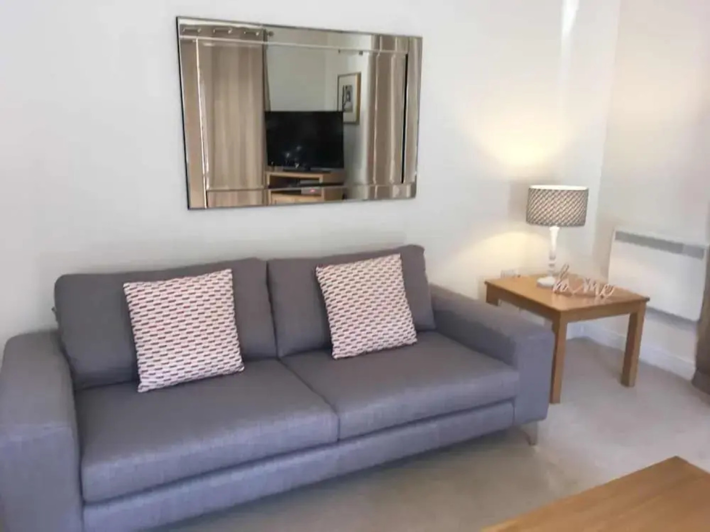 Blue sky at Wallis square