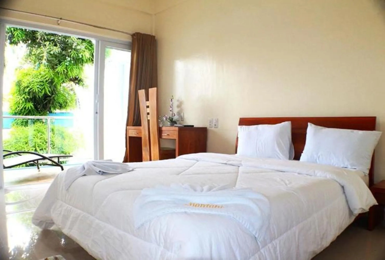 Montani Beach Resort Puerto Galera powered by Cocotel