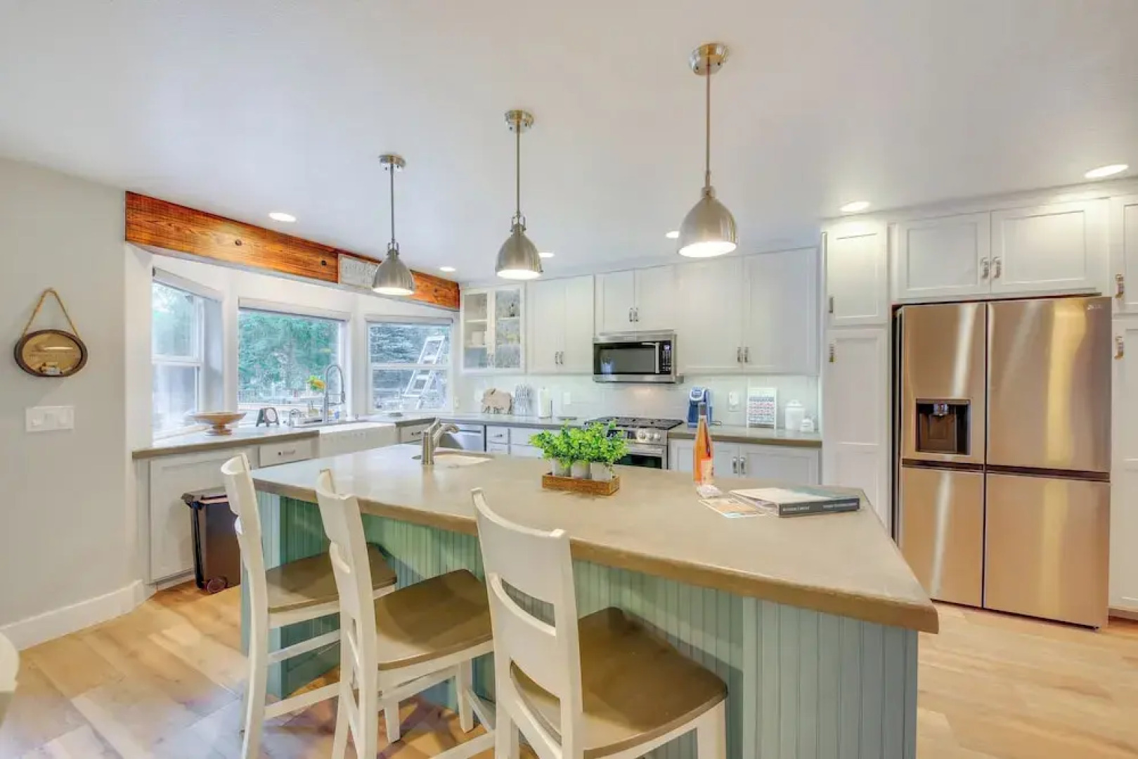 Charming Idaho Home w/ Hot Tub, Near Beaches!