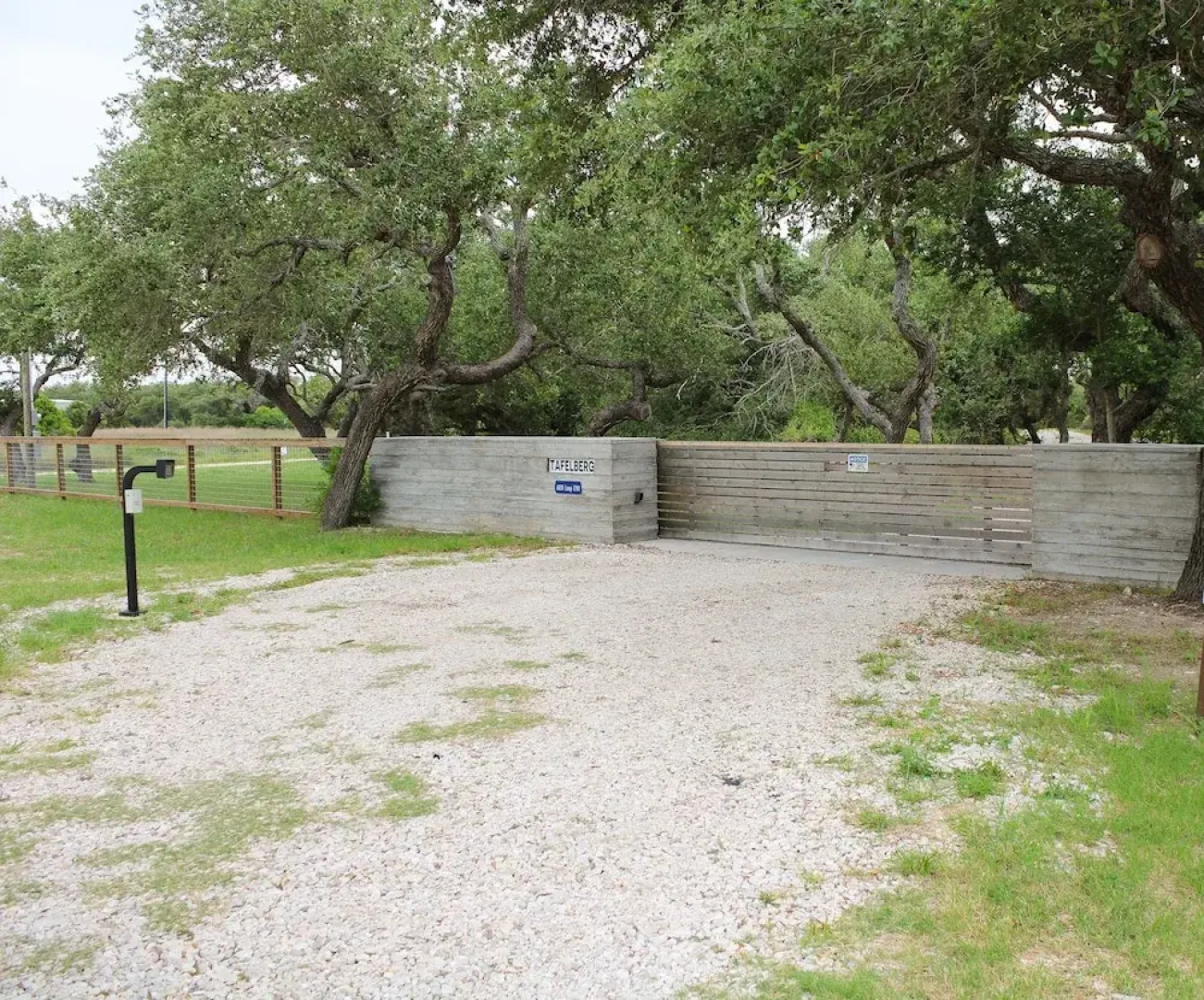 Muizenberg 6031rpb 3 Bedroom Home by RedAwning