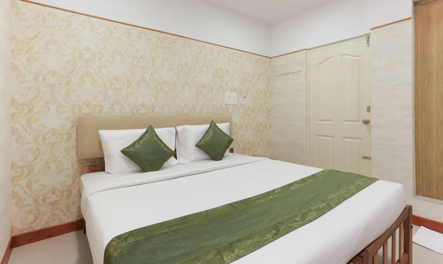 Treebo Trend Heaven Gardens