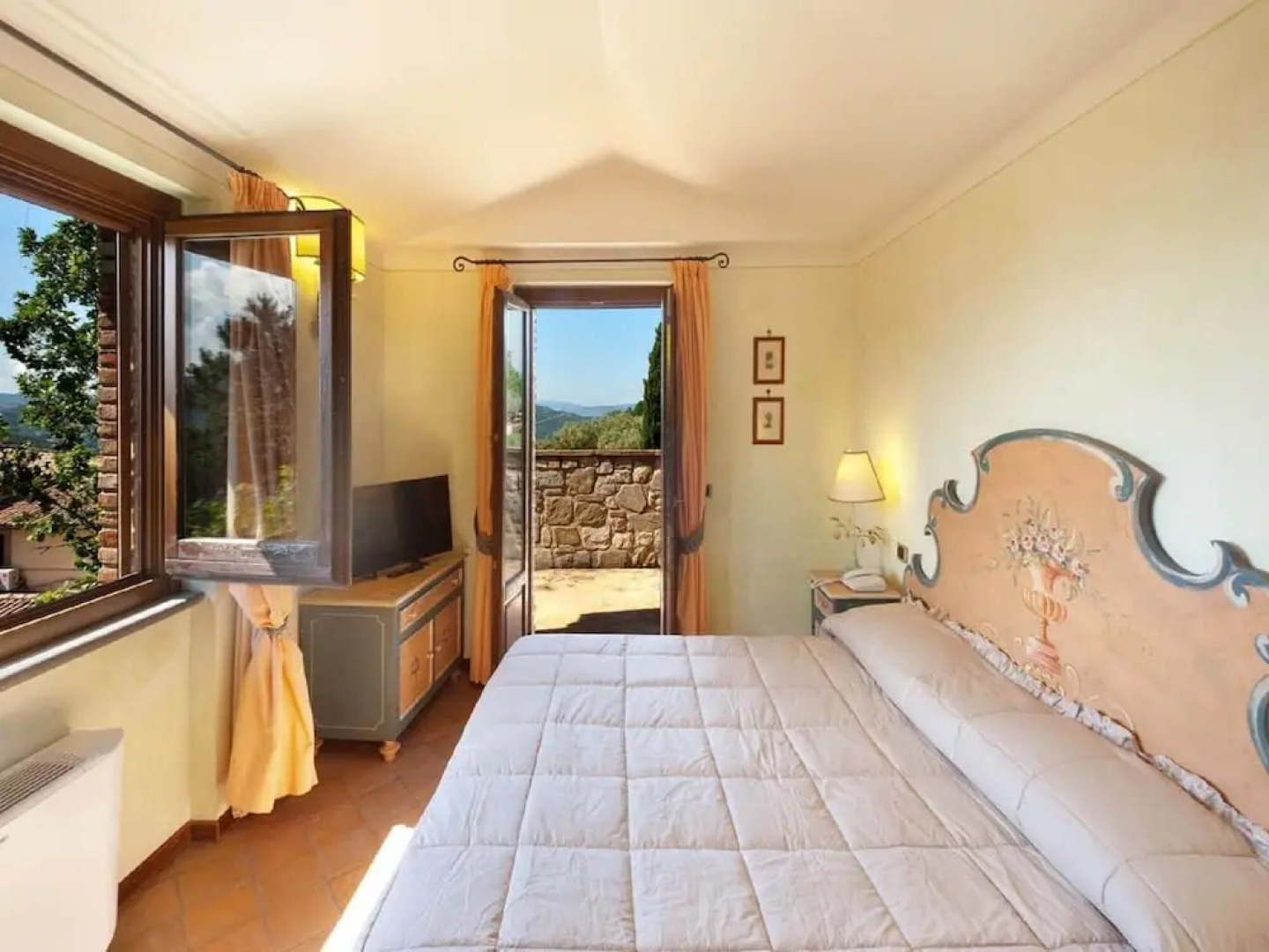 Elegant Apartments in Resort With Swimming Pool set in Nature