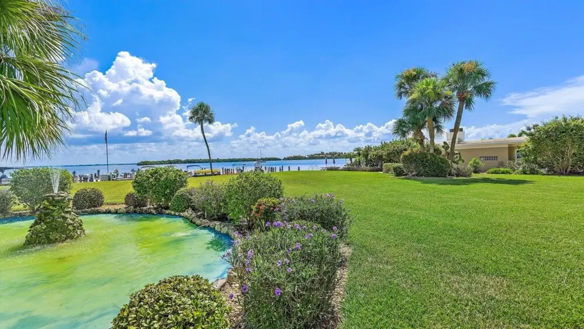 Beach Harbor Hideaway 1 Bedroom Condo by RedAwning