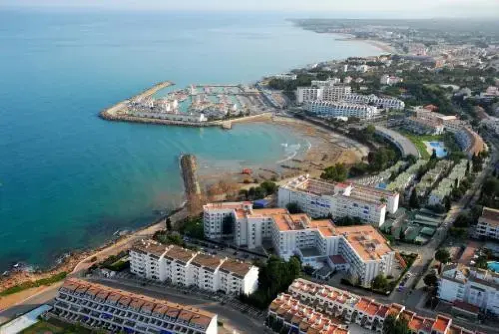 Poblado Marinero by Casa Azahar
