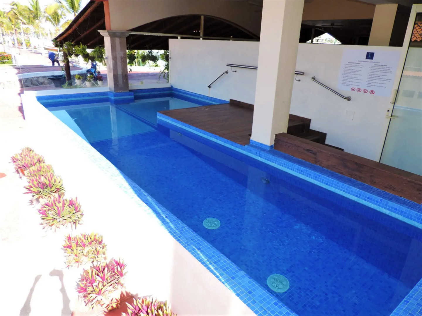 Marina Banderas Suites