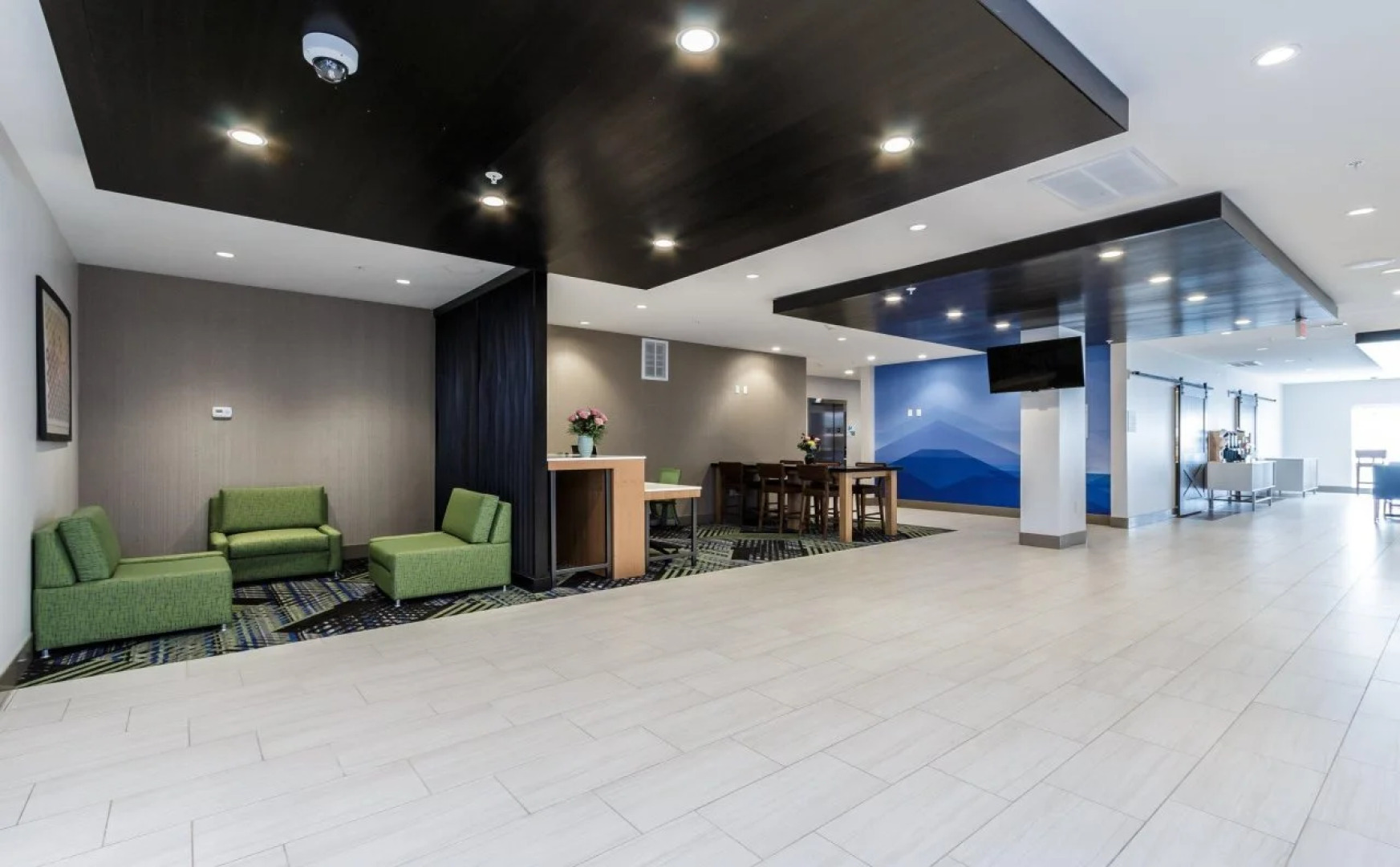 Holiday Inn Express & Suites - South Bend Casino  by IHG
