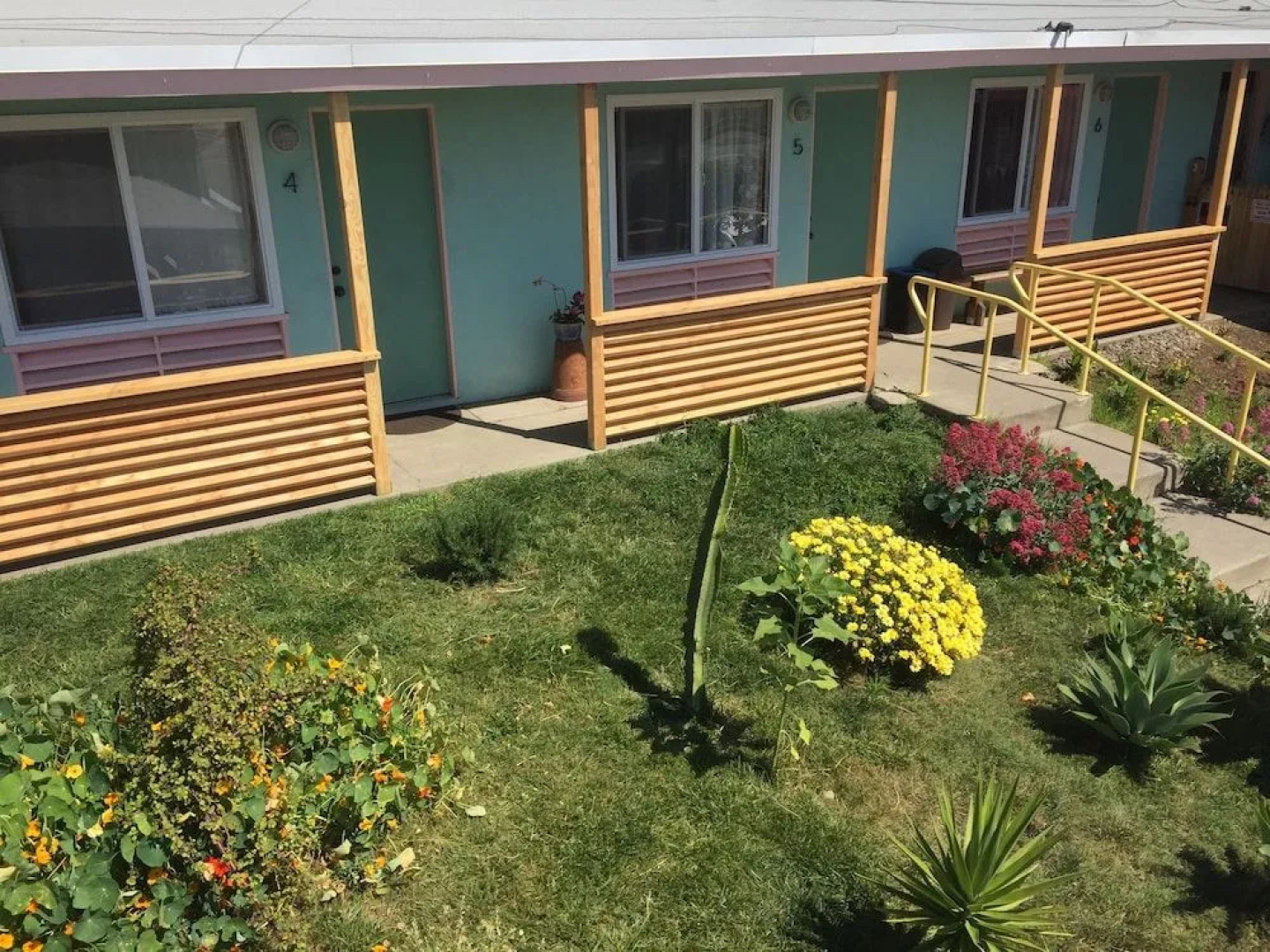 C-VU Motel