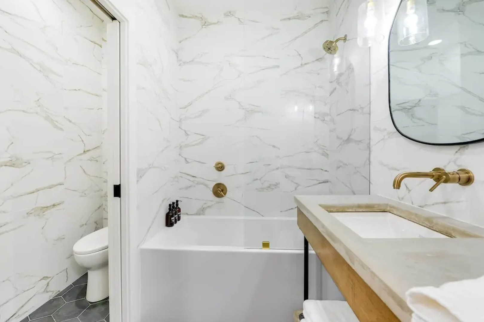 The Lofts on 89 Condo in Heart of Downtown Afton!