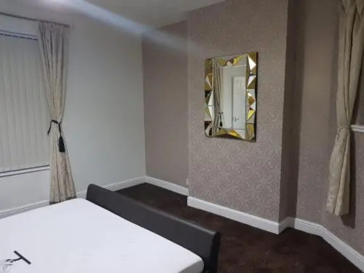 Knutsford House Holidays