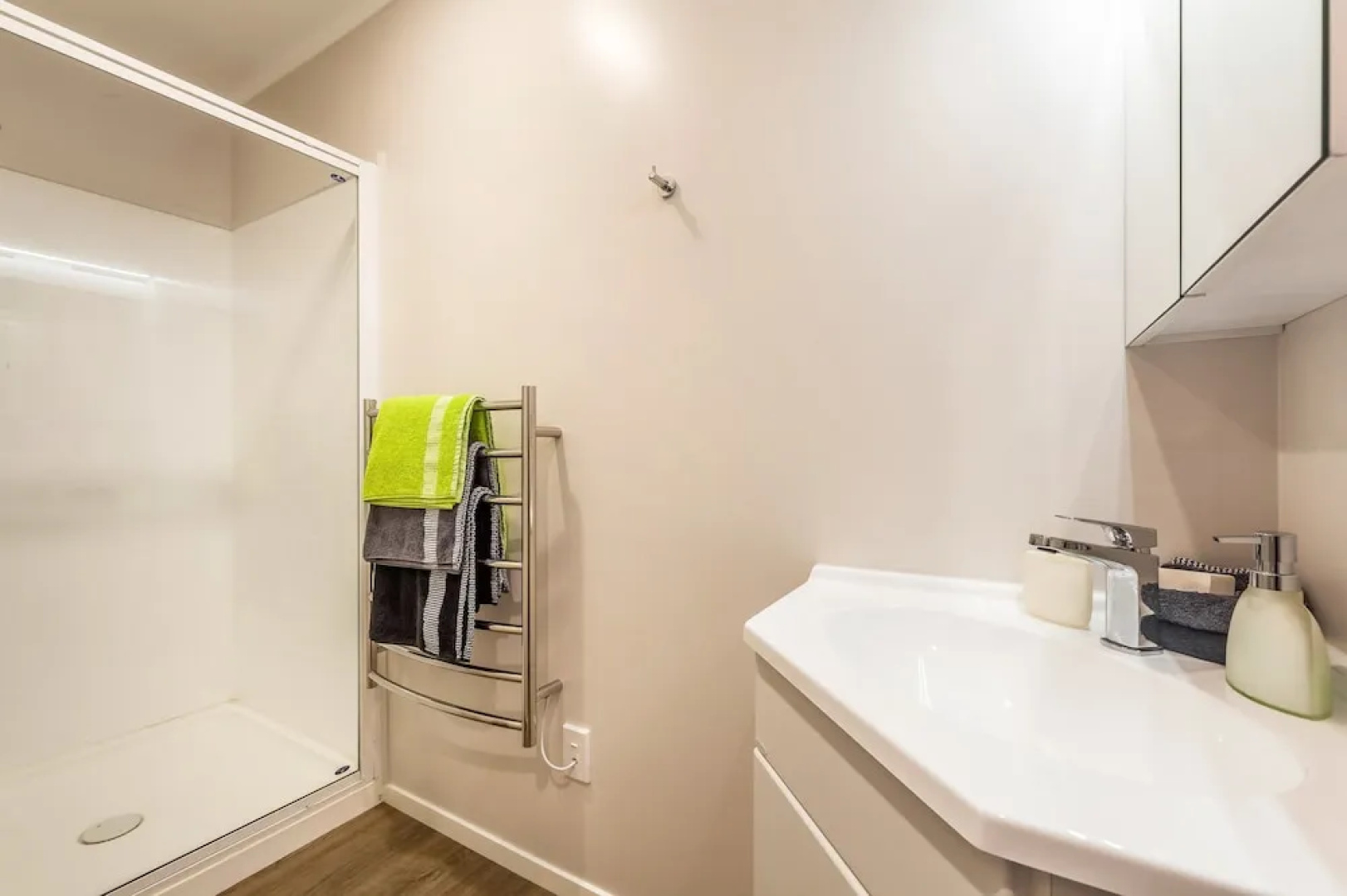 Central Manukau Hideaway