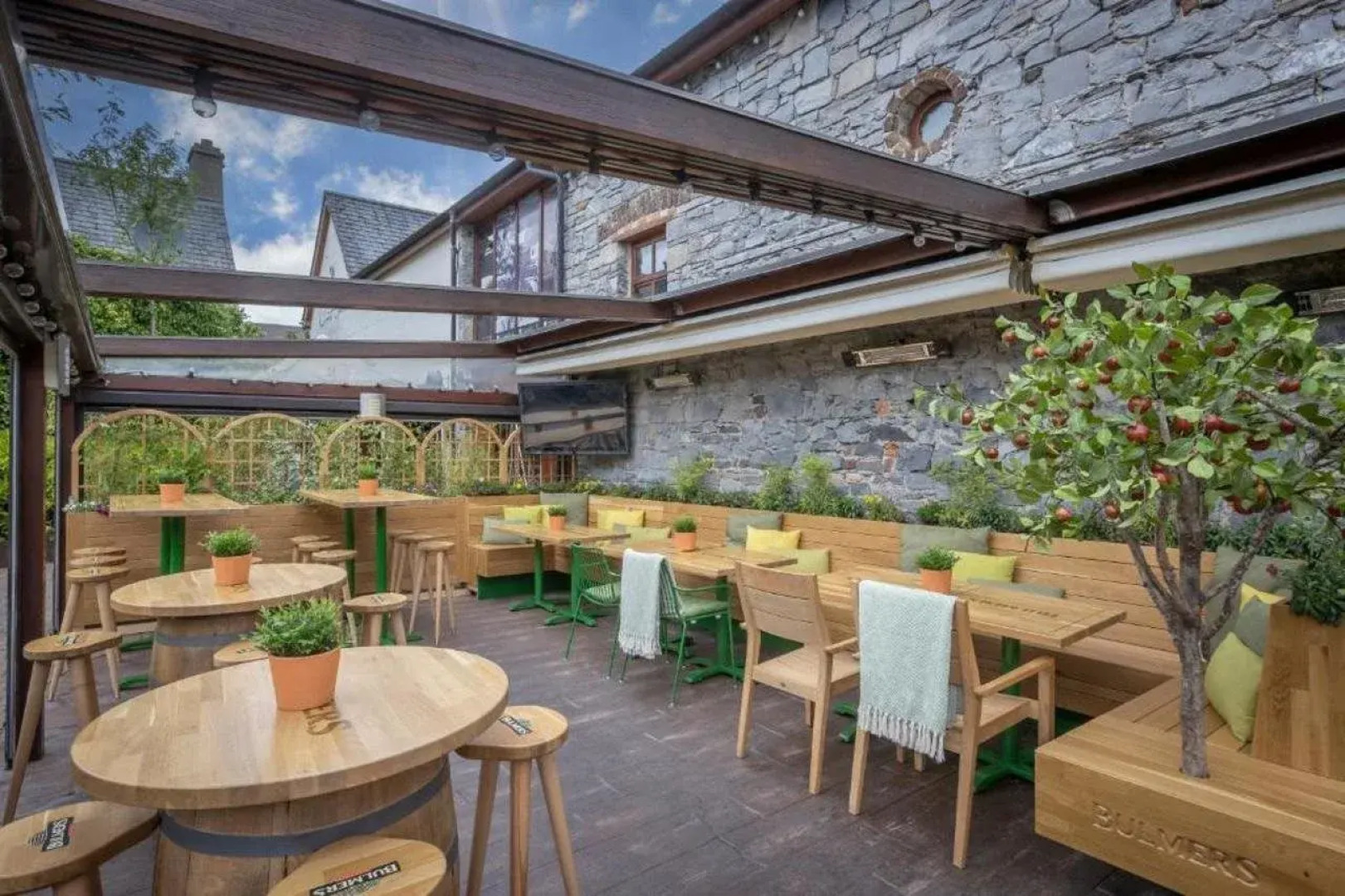 The Court Yard Hotel