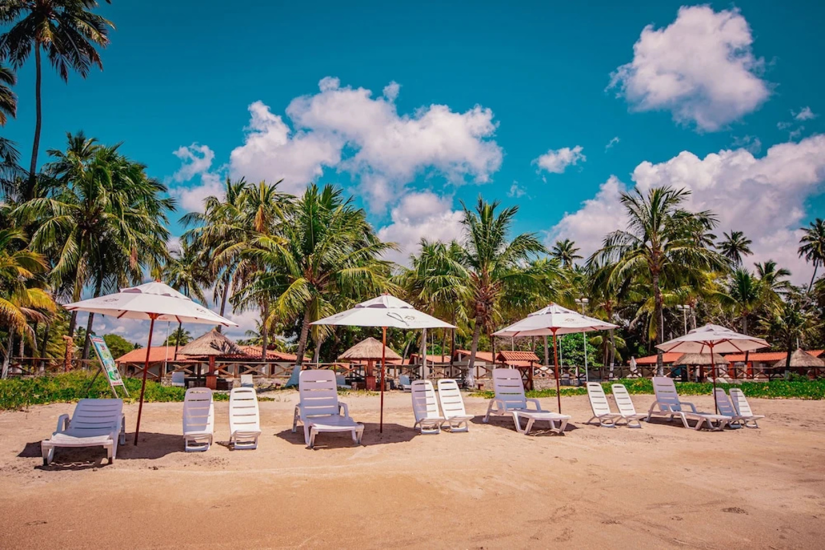 Costa Dourada Village