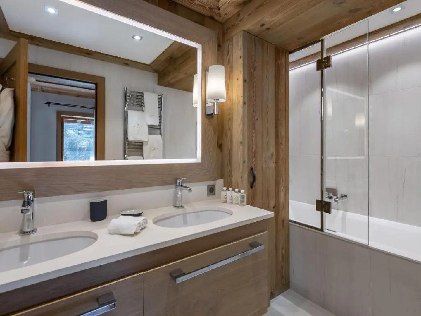 Chalet Méribel, 7 pièces, 12 personnes - FR-1-566-44