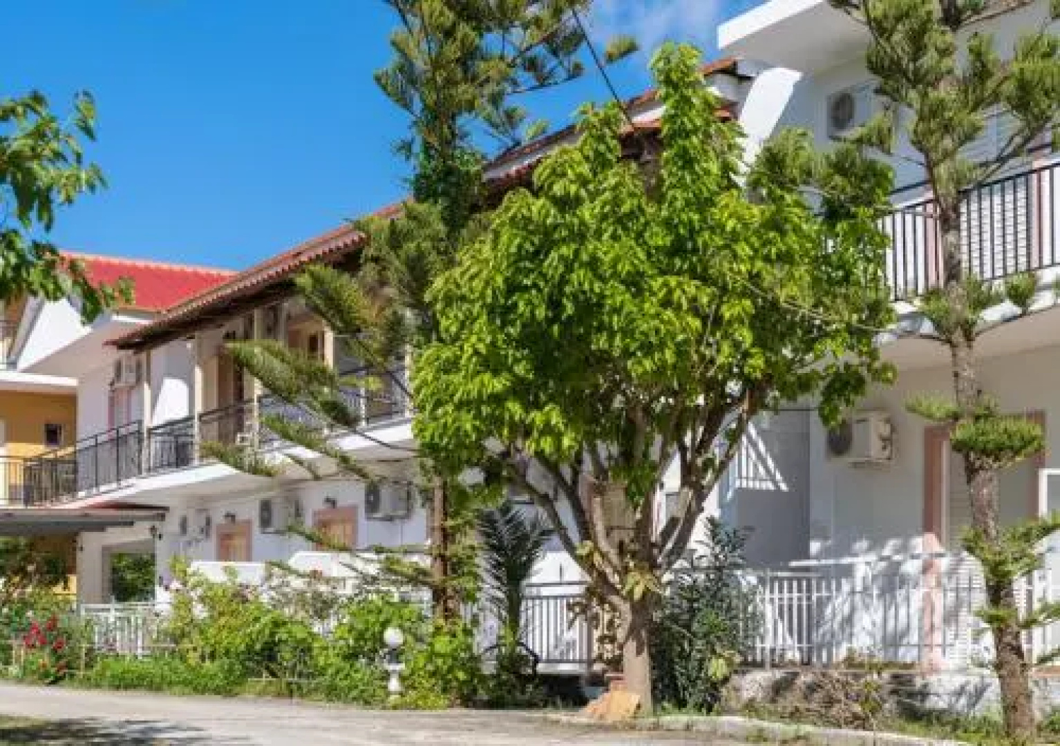 Anthi Studios & Apartments