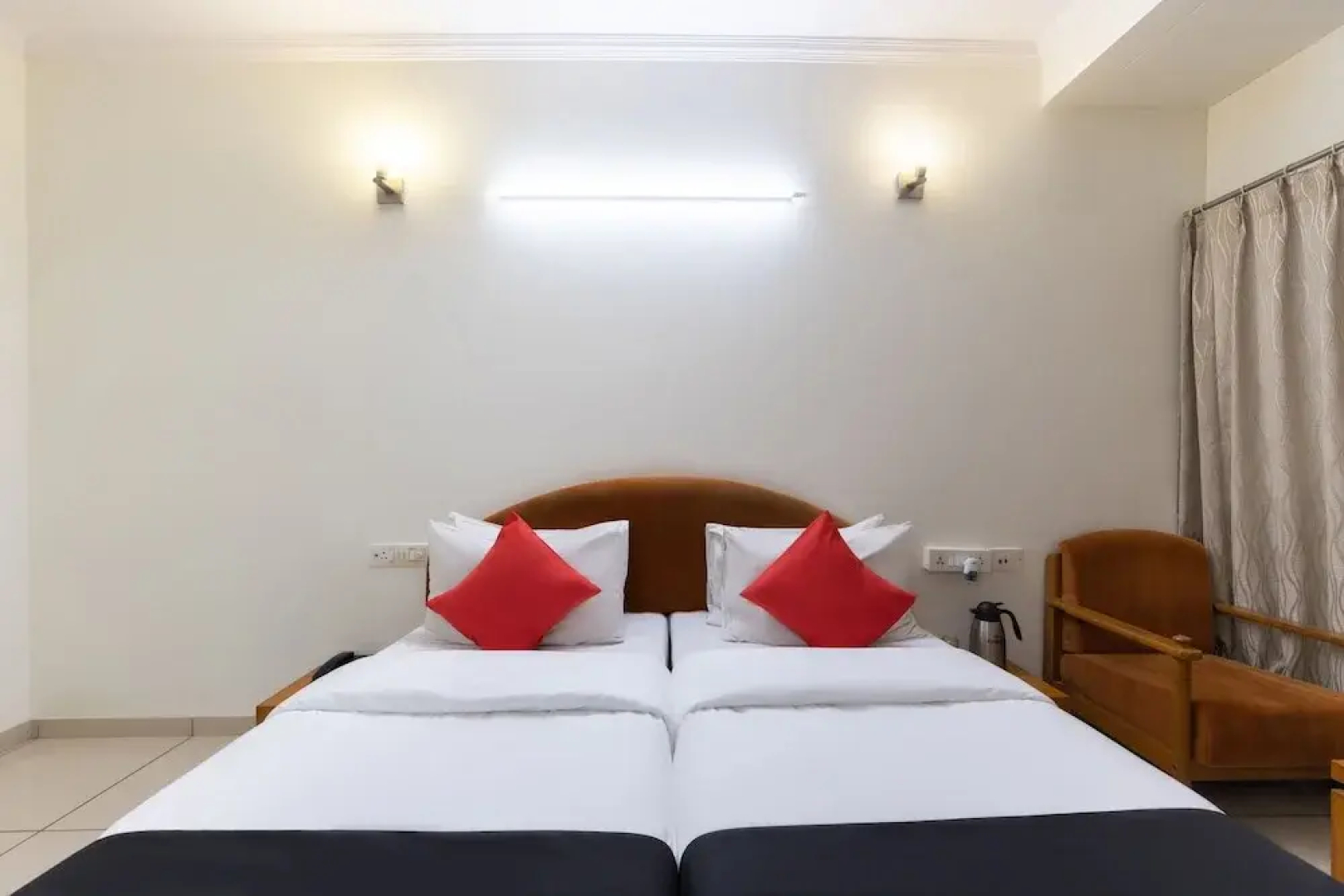 Capital O 48712 Hotel Foliage