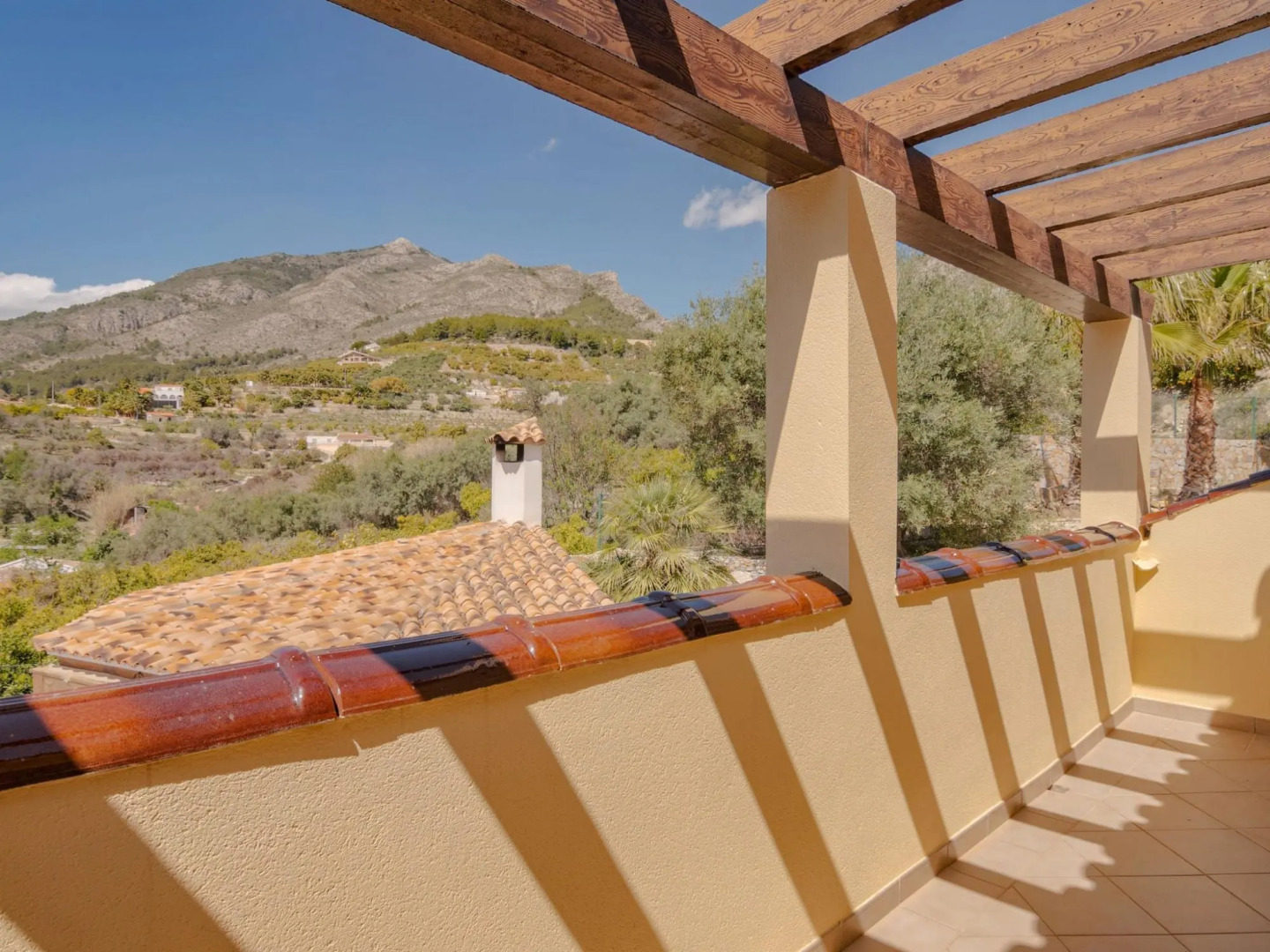 Serene Holiday Home in Callosa d' Ensarria with Private Pool